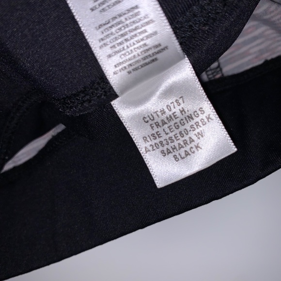 KORAL Sahara and black high rise leggings - Picture 4 of 10